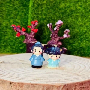 Traditional Mini Japanese Couple