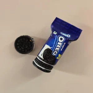 🍪 Oreo Biscuit Magnet