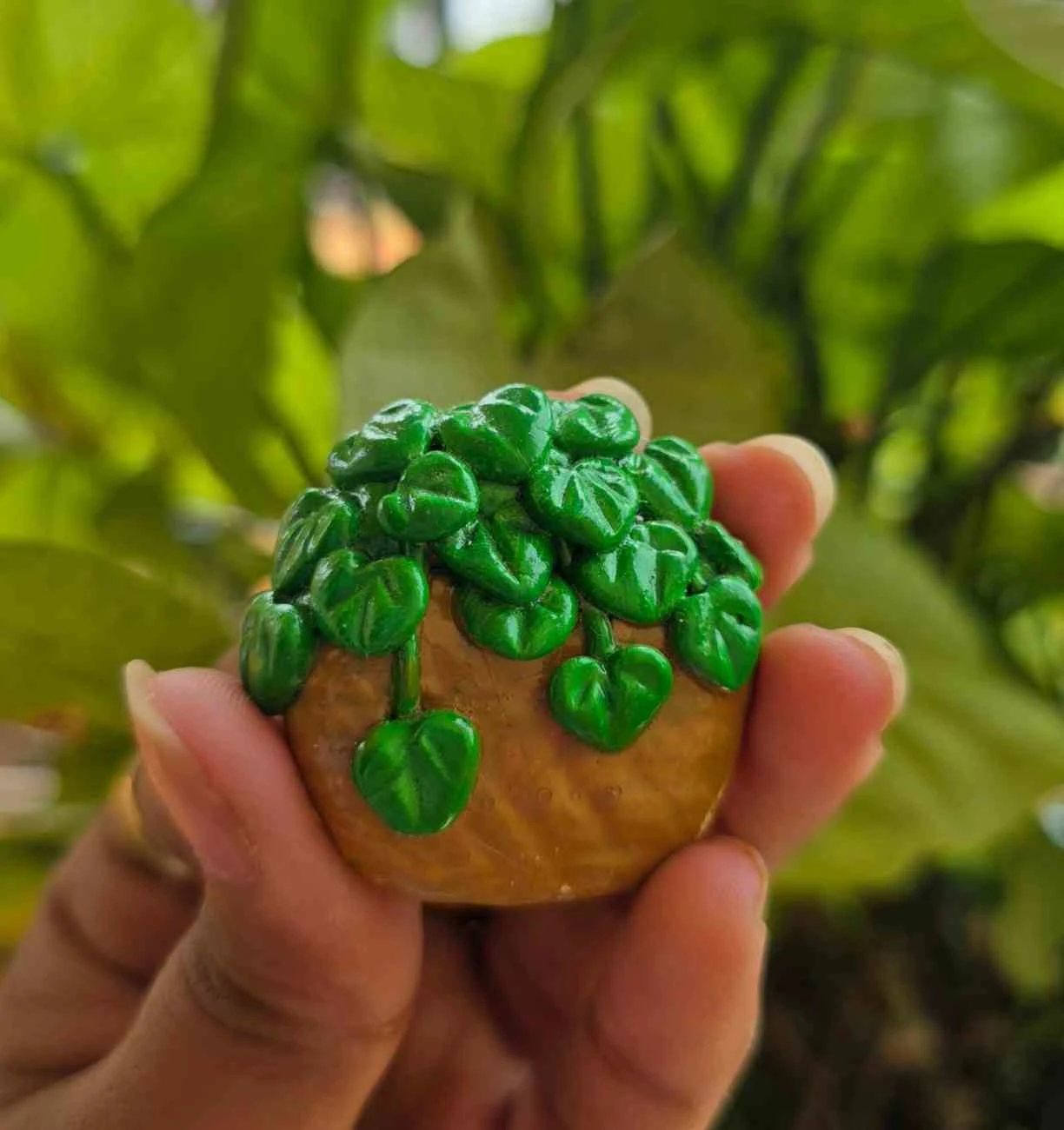 Handcrafted Indoor Plant Magnet 🌿✨ - Image 3